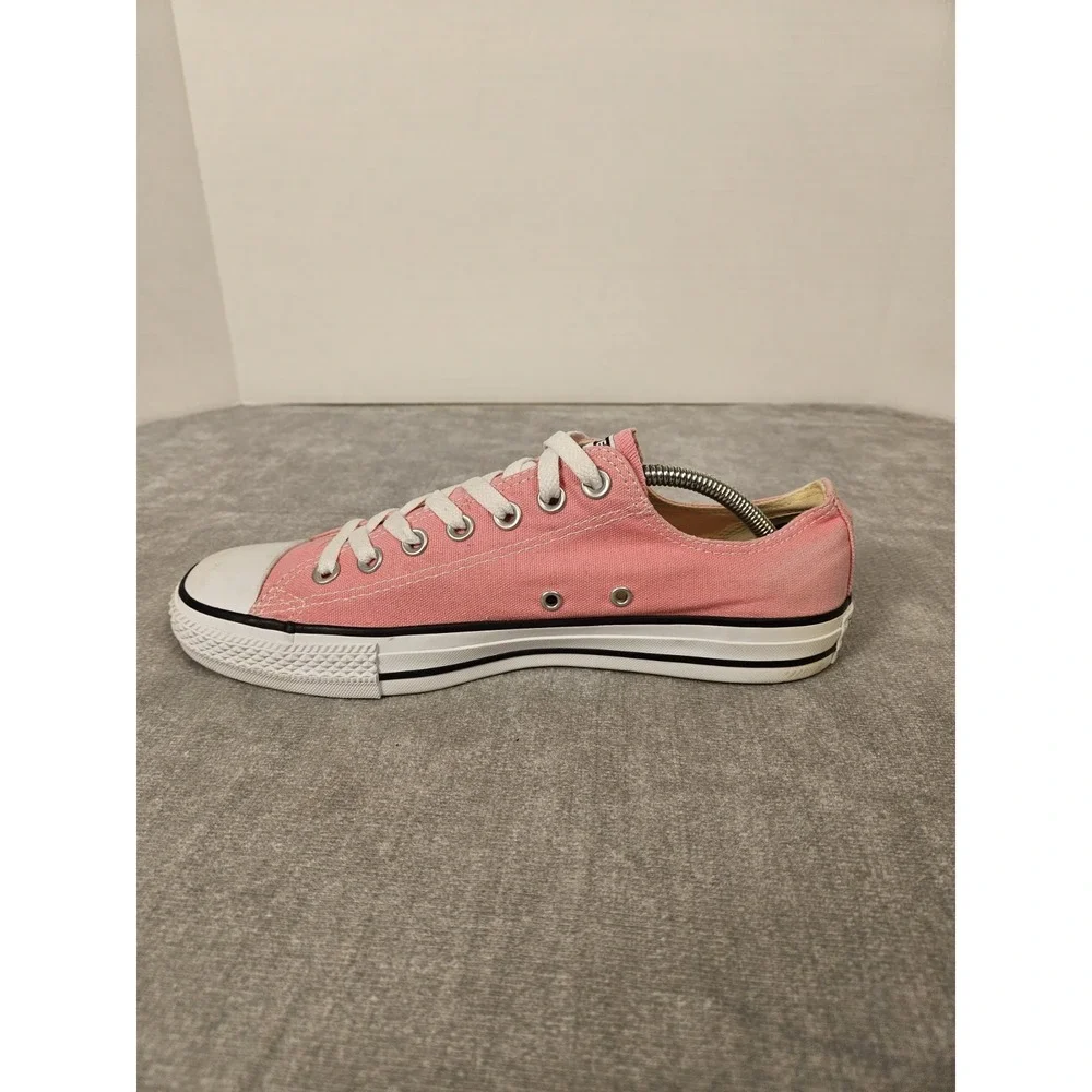 Converse Chuck Taylor All Star Low Mens 8.5 Womens 10.5 Pink Canvas Sneakers OX